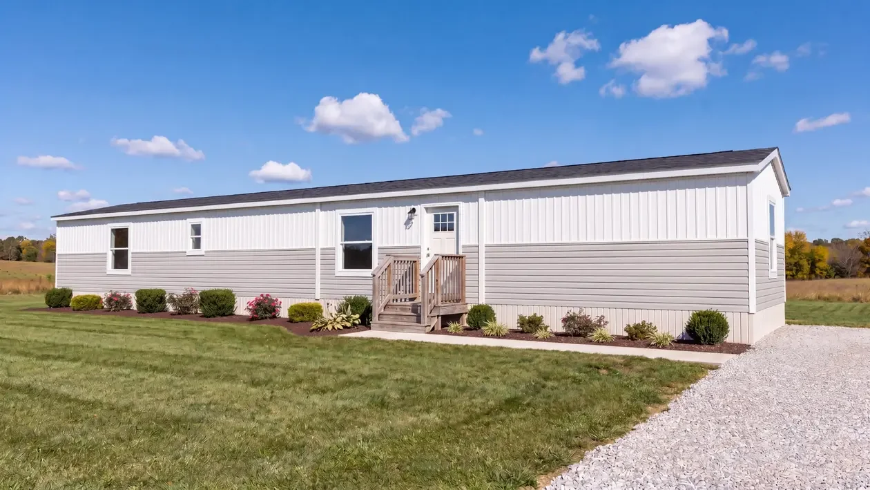 Epic Experience / The Mariner CEE16763EH — manufactured home photo 1 at Texas Home Outlet in Huffman, TX